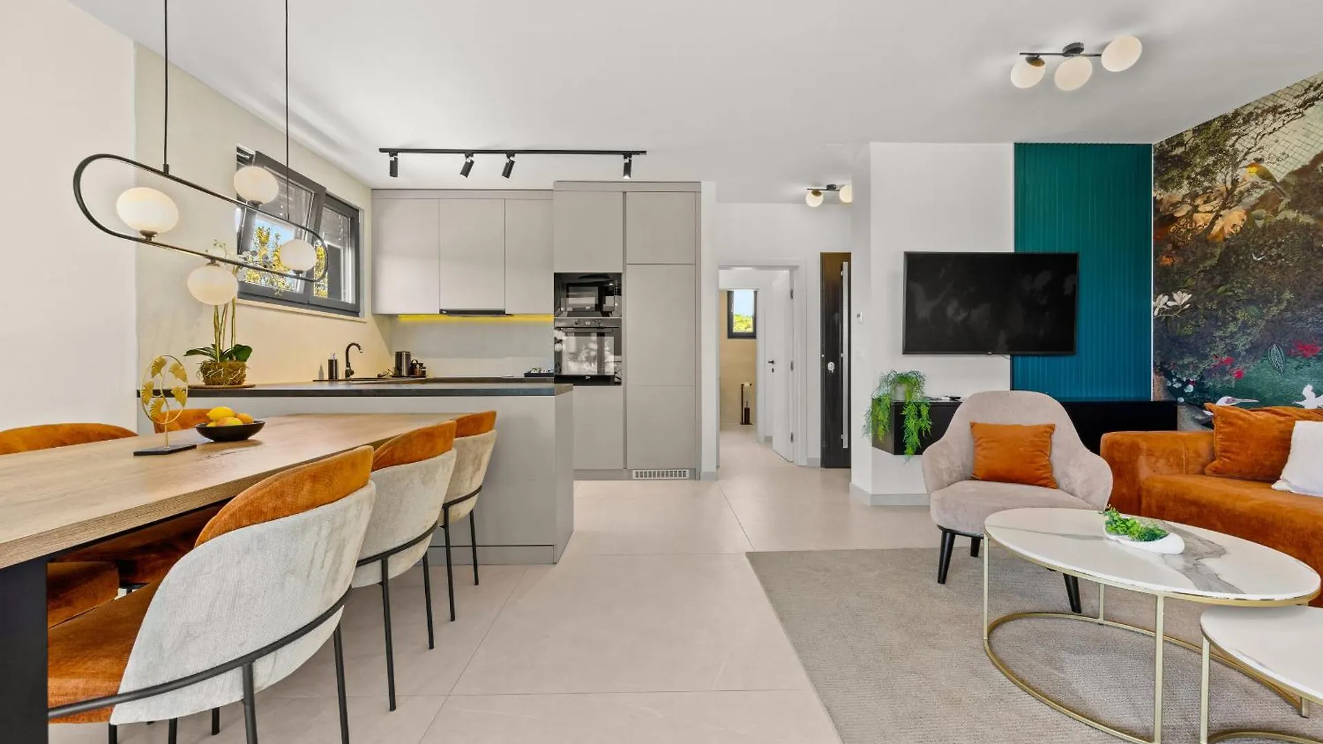 Luxury Seaside Apartments ザダル